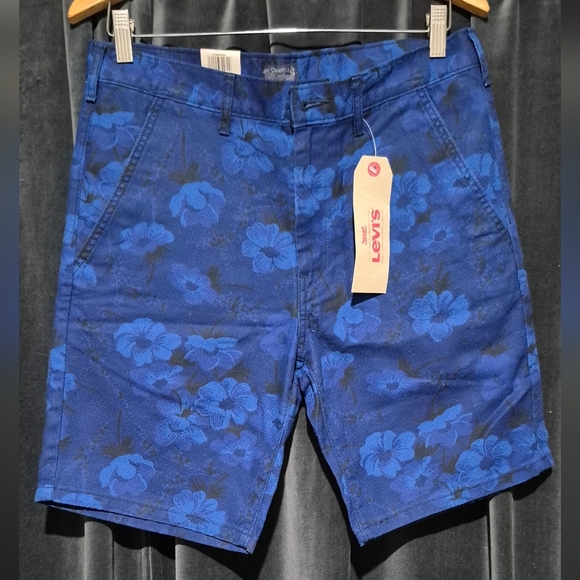 Levi's Blue Chino Shorts - Picture 2 of 5